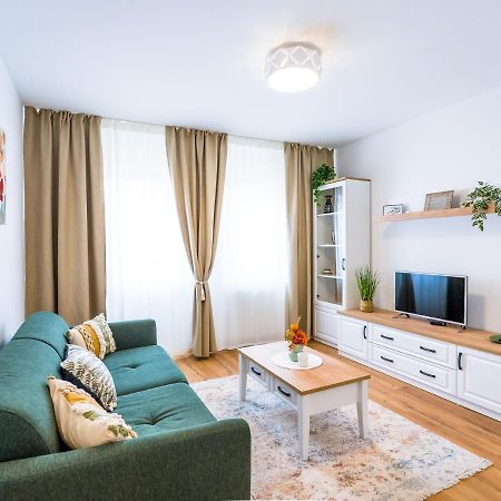 Tonka Apartment Pula Luaran gambar