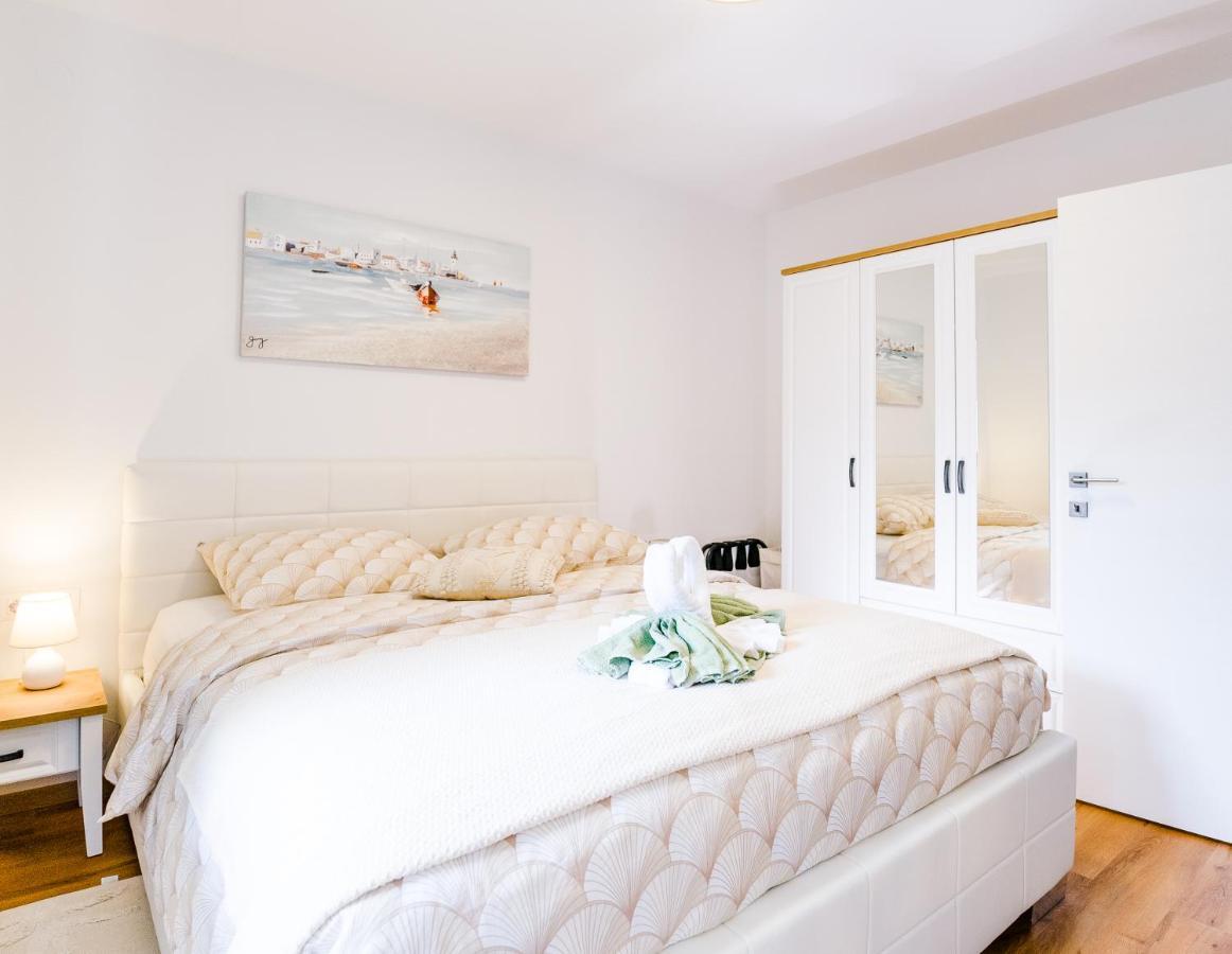 Tonka Apartment Pula Luaran gambar